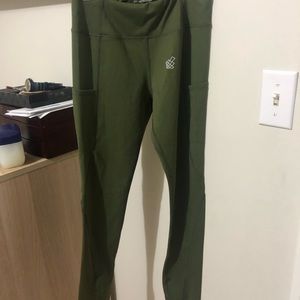 Jed North tights in army green
